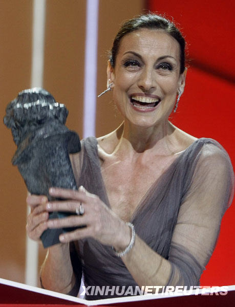 2月1日，在西班牙首都马德里，卡门·埃利亚斯（Carmen Elias）出席西班牙最高电影奖戈雅奖的颁奖典礼。当日，戈雅奖各大奖项在这里揭晓，卡门·埃利亚斯凭借影片《卡米诺》获得最佳女主角奖。
