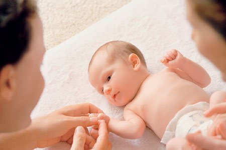 婴儿湿疹如何判断 冬季怎么预防婴儿湿疹？