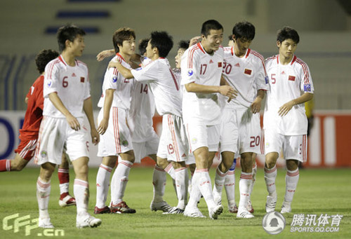 中国3-1逆转黎巴嫩 喜获两连胜提前晋级八强