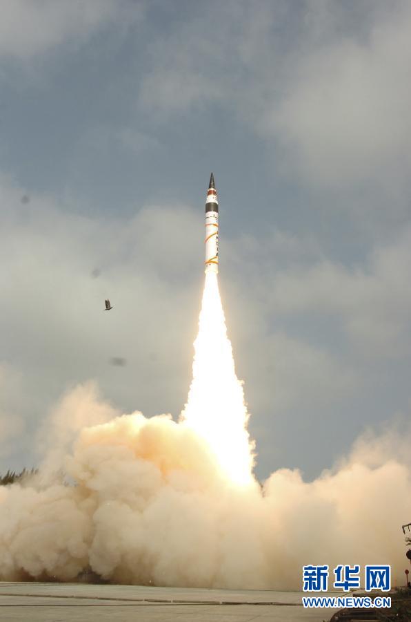 （晚报）印度试射烈火—5型中程弹道导弹