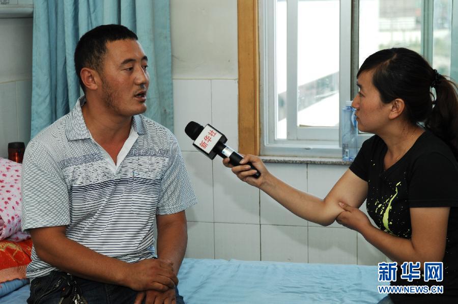 （突发事件·后续）（3）陕西延安特大交通事故伤员接受救治