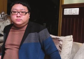 文伽昊，重庆打黑1号大案主角文强的儿子，父亲被抓后他也曾被羁押10个月左右。图/记者倪志刚 