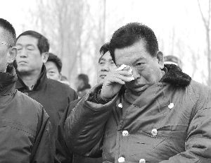 全国2天先后发生5起特大事故 近60人遇难