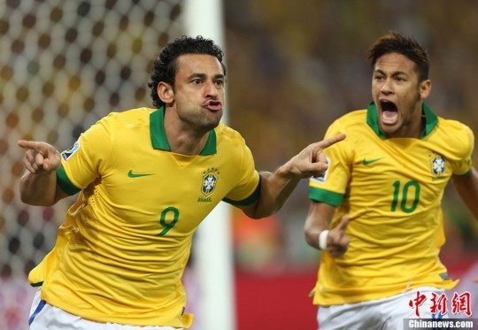 2013联合会杯决赛：巴西3-0西班牙夺3连冠
