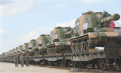 中俄反恐军演启动 中方兵分七路跋涉万里赴俄