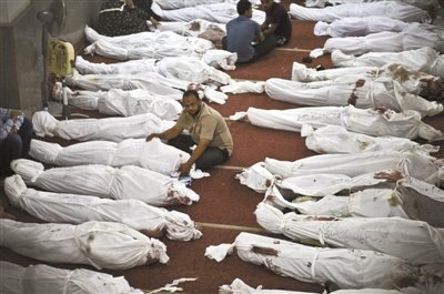 埃及血腥“清场”已致525人遇难 超3700人受伤
