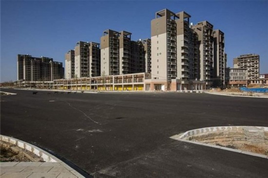 人民日报：昆明呈贡新城非空城 配套不足产业弱