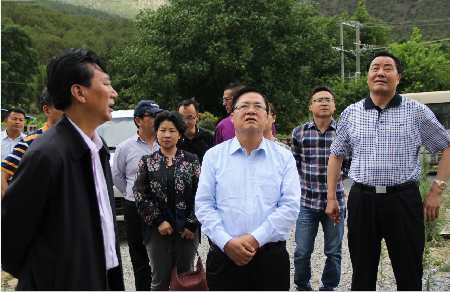王承才到迪庆州调研