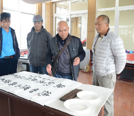 州气象局开展廉政书画创作