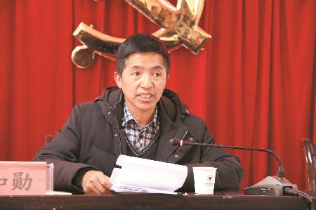 十九大代表和勋到尼西乡、五境乡宣讲十九大精神