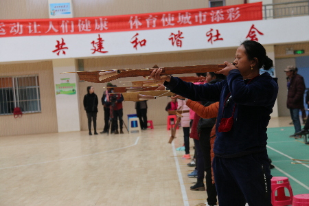 三江地区射弩好手齐聚维西争夺弩王称号