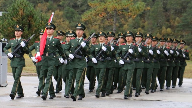 警营国庆也精彩，假期不忘备勤忙