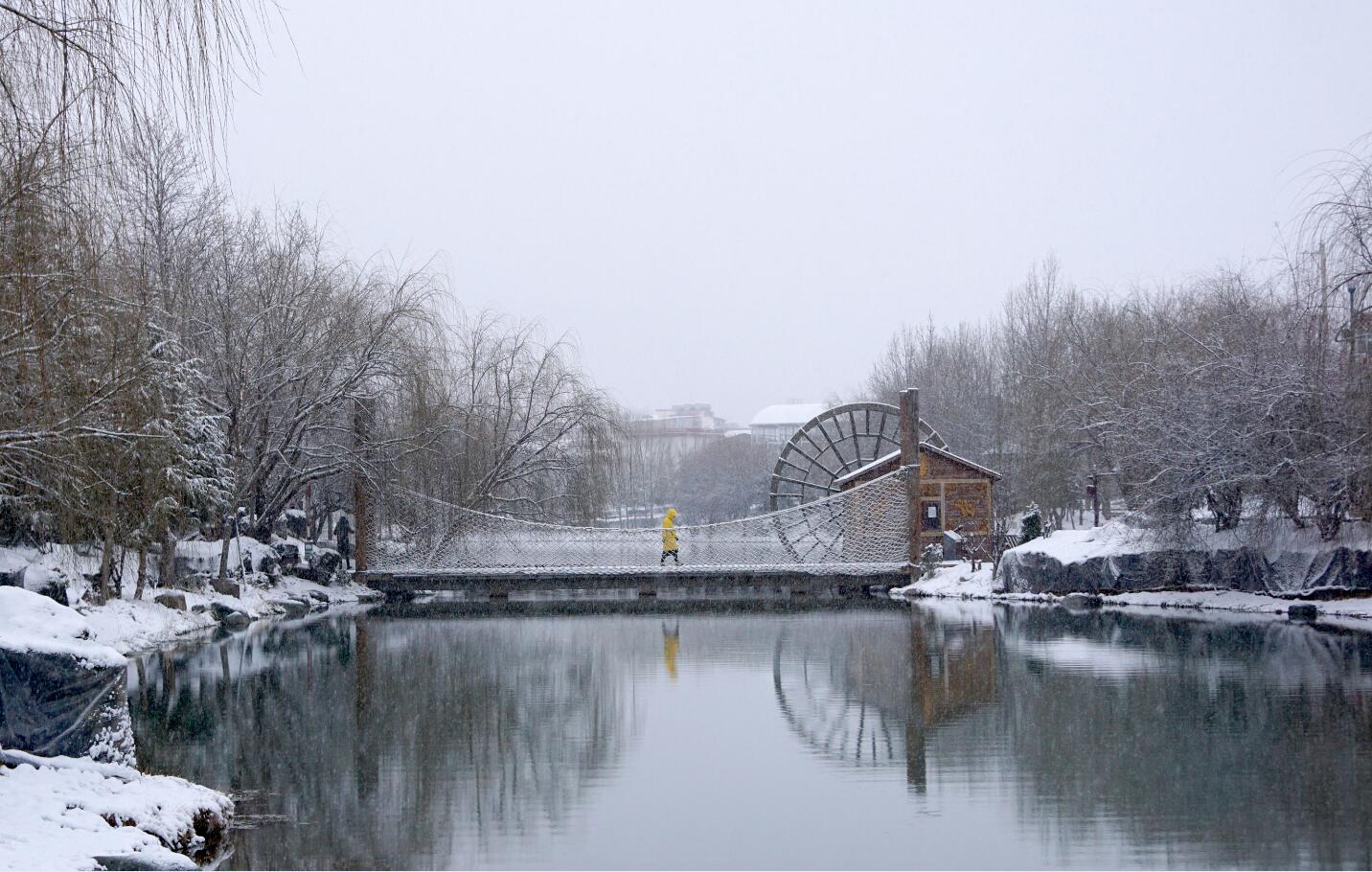 龙潭湖雪景