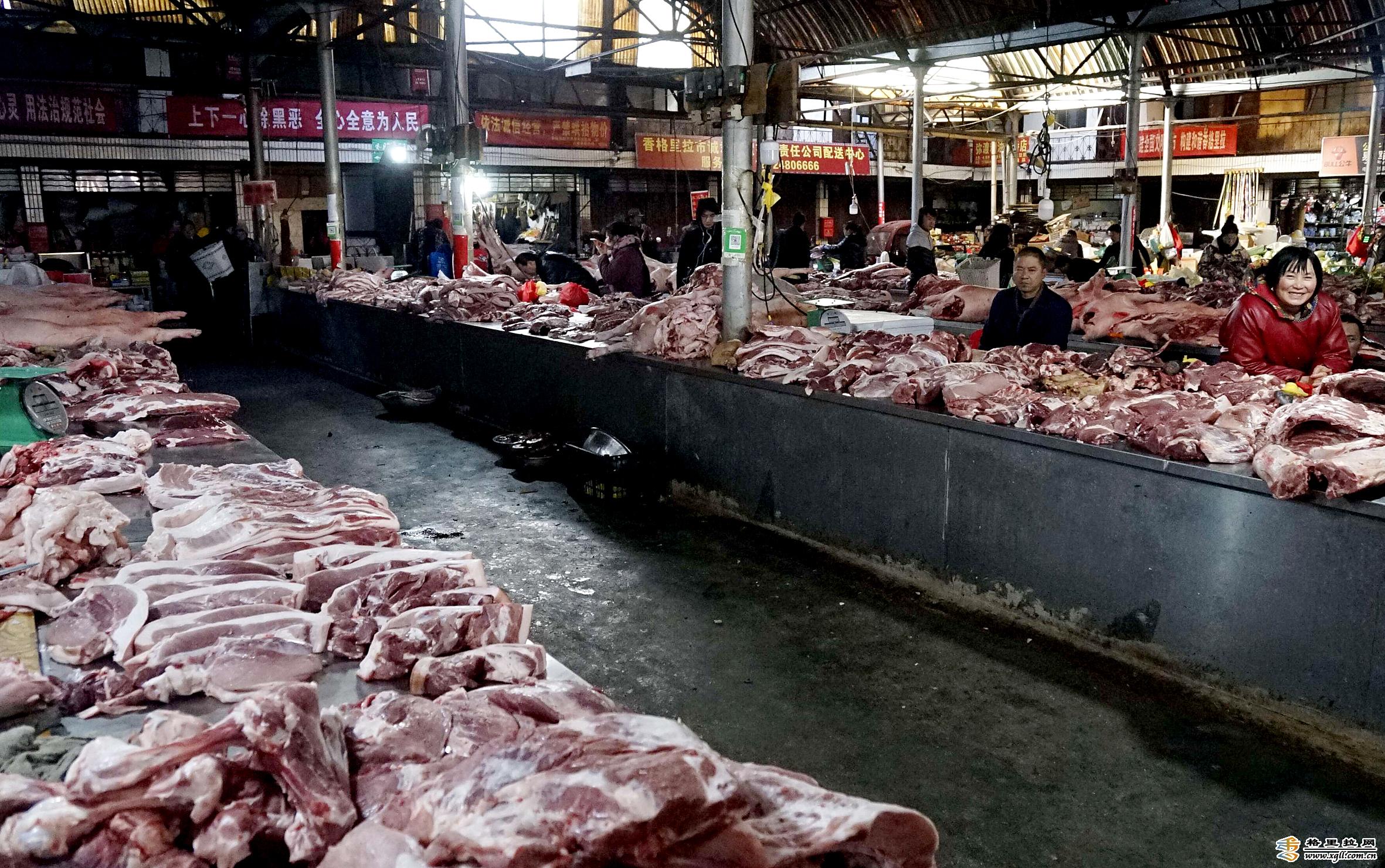 香格里拉市区猪肉价格下降