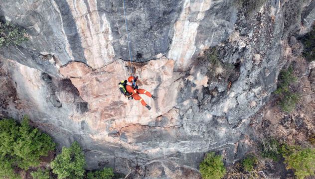 迪庆森林消防：在高山峡谷中锤炼过硬灭火技能