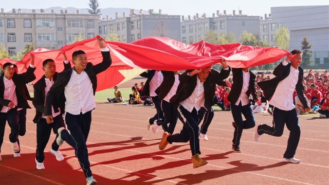 州民中运动会开幕