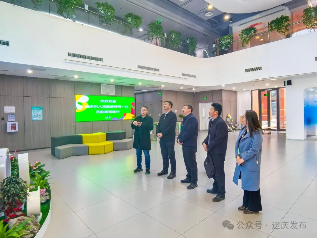 张卫东率队赴北京招商考察