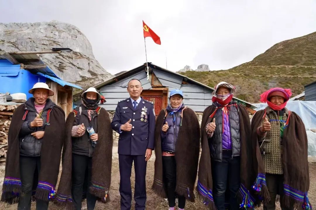 鲁茸取扎：让习近平总书记考察云南重要讲话精神在雪域高原生根