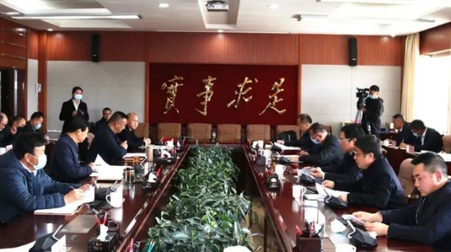 迪庆州与省能源投资集团有限公司举行工作座谈